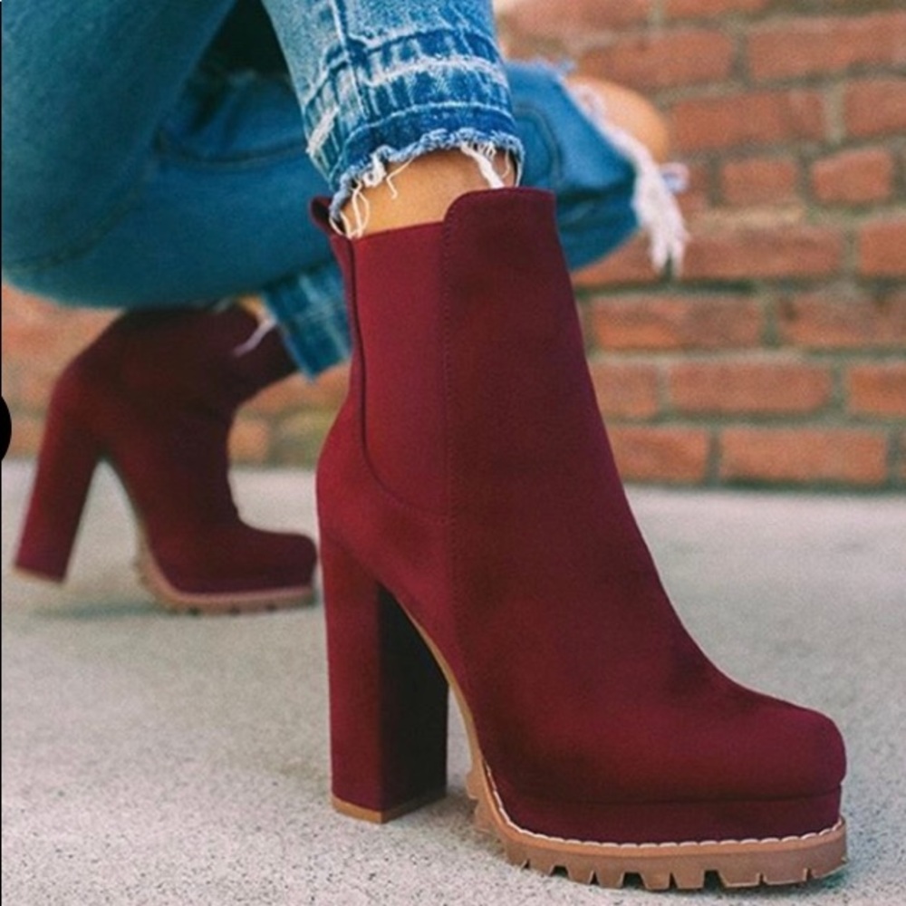 Wine red booties HEELED